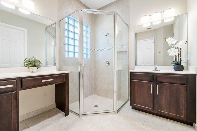 7883 Clay Mica Court, Delray Beach, FL 33446