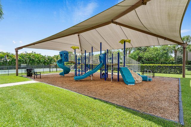 7883 Clay Mica Court, Delray Beach, FL 33446