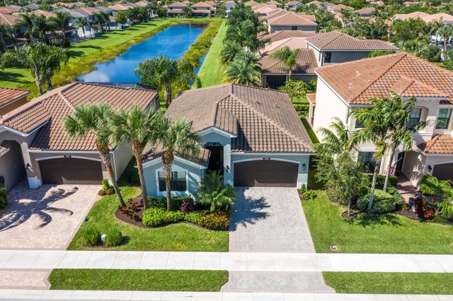 7883 Clay Mica Court, Delray Beach, FL 33446
