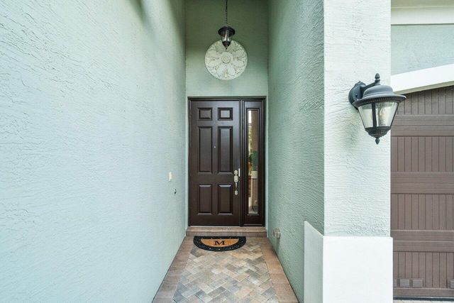 7883 Clay Mica Court, Delray Beach, FL 33446