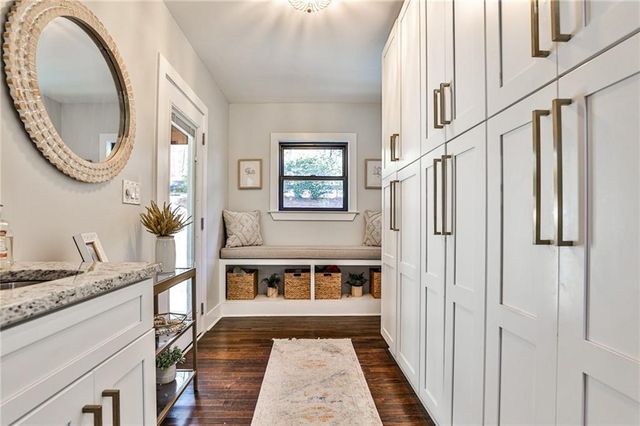 865 Moores Mill Road NW, Atlanta, GA 30327