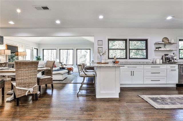 865 Moores Mill Road NW, Atlanta, GA 30327