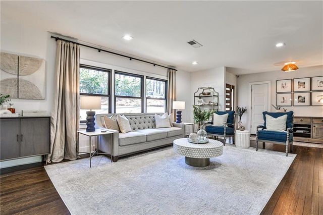 865 Moores Mill Road NW, Atlanta, GA 30327