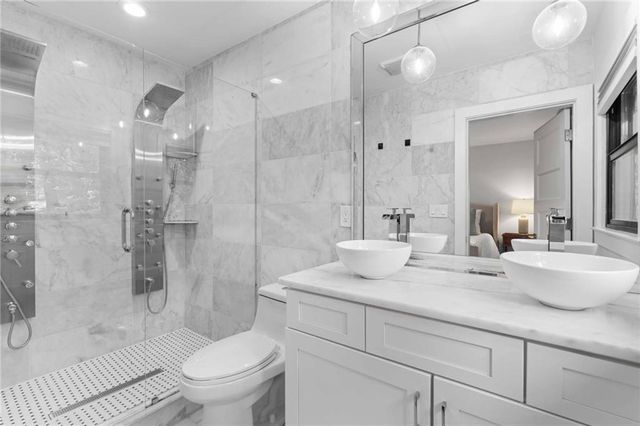 865 Moores Mill Road NW, Atlanta, GA 30327