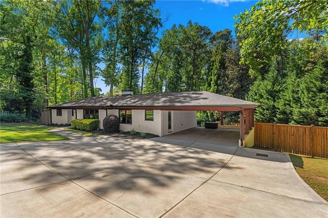 865 Moores Mill Road NW, Atlanta, GA 30327