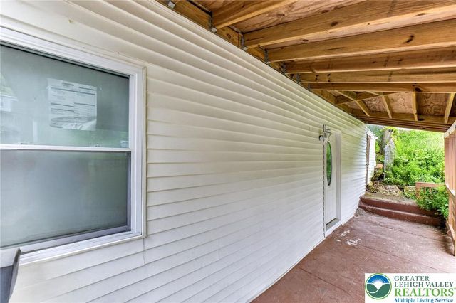 605 North 8th Street, Pottsville, PA 17901