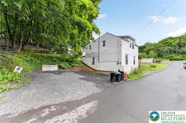 605 North 8th Street, Pottsville, PA 17901