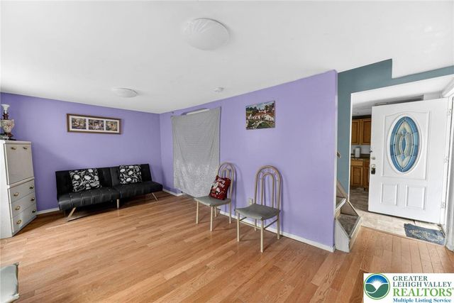 605 North 8th Street, Pottsville, PA 17901