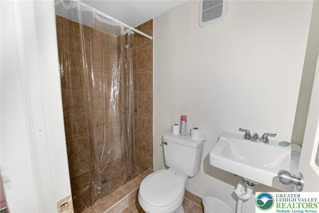 605 North 8th Street, Pottsville, PA 17901