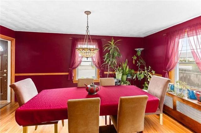 66 State St, Pawtucket, RI 02861