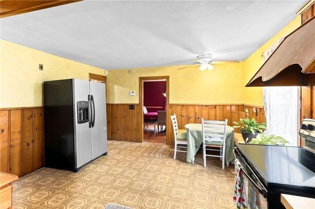 66 State St, Pawtucket, RI 02861