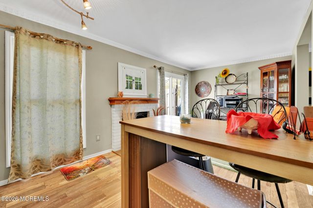 121 Joan Court, Jackson, NJ 08527