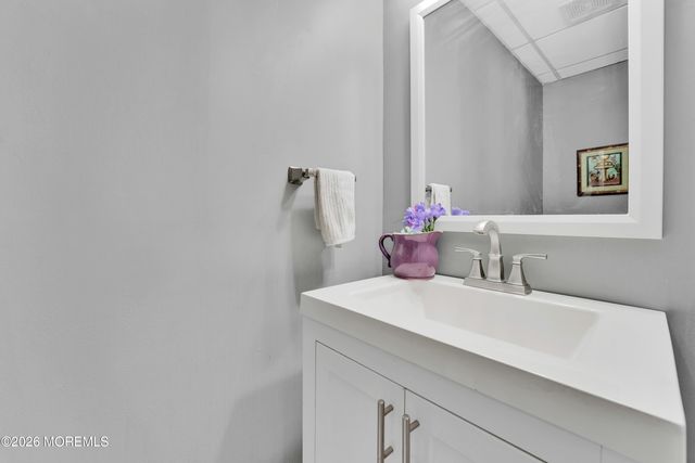 121 Joan Court, Jackson, NJ 08527