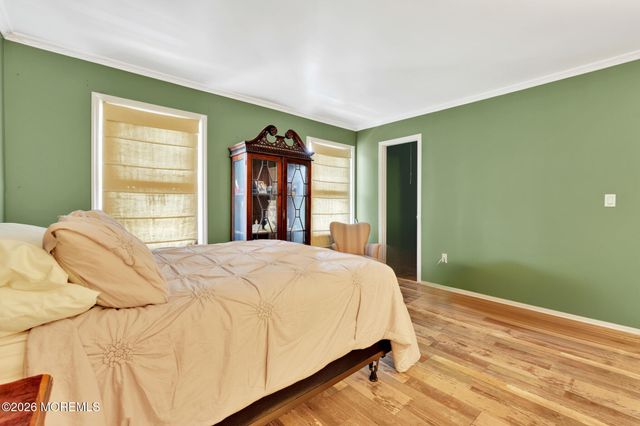 121 Joan Court, Jackson, NJ 08527