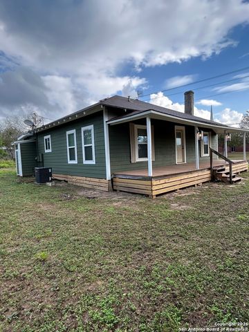 1101 E Crockett, Beeville, TX 78102