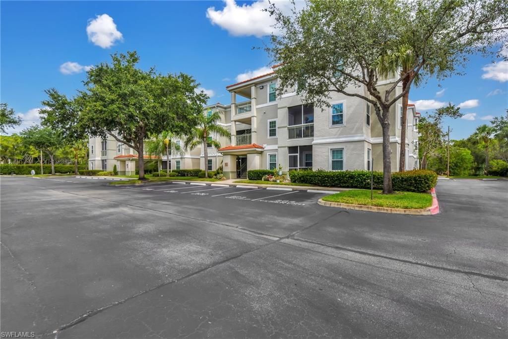 23580 Walden Center DR 207, ESTERO, FL 34134 — photo 4