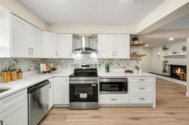 707 QUEENS COURT, Seffner, FL 33584