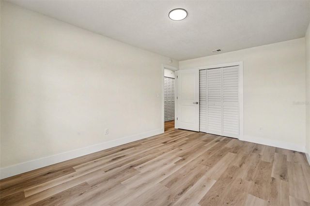 707 QUEENS COURT, Seffner, FL 33584