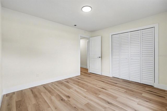 707 QUEENS COURT, Seffner, FL 33584