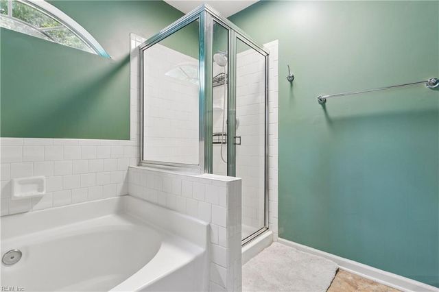 802 Thimbleby DR, Newport News, VA 23608