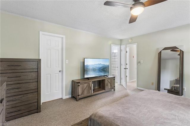 802 Thimbleby DR, Newport News, VA 23608