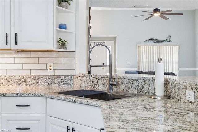 802 Thimbleby DR, Newport News, VA 23608
