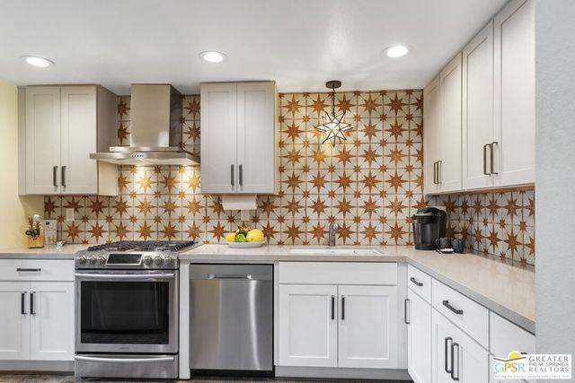 70100 Mirage Cove Drive 15, Rancho Mirage, CA 92270