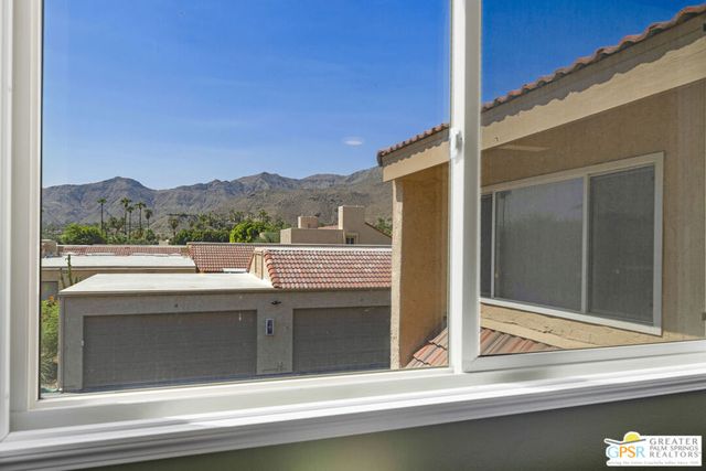 70100 Mirage Cove Drive 15, Rancho Mirage, CA 92270
