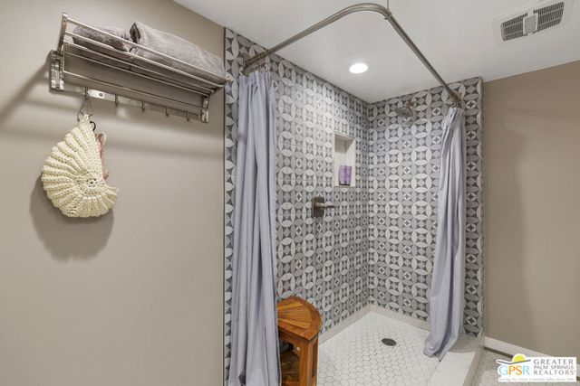 70100 Mirage Cove Drive 15, Rancho Mirage, CA 92270