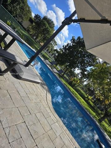 291 NW 93rd Avenue NA, Pembroke Pines, FL 33024