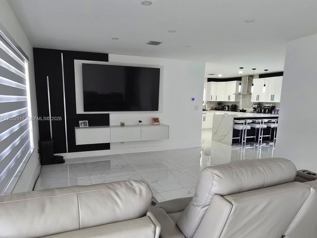 291 NW 93rd Avenue NA, Pembroke Pines, FL 33024