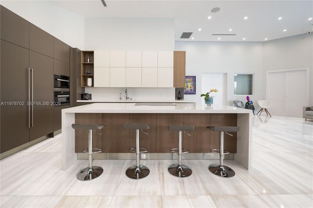 3425 Saddlebrook Lane, Weston, FL 33331