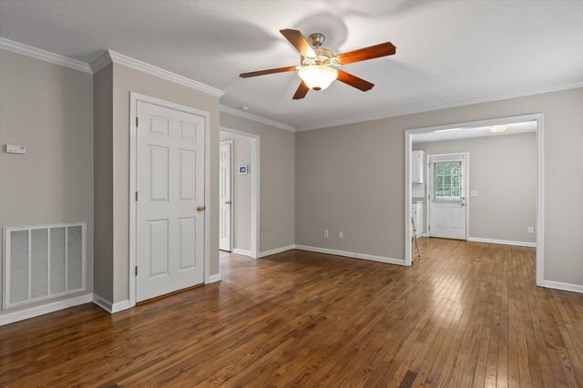 3034 Tomahawk Circle NW, Cleveland, TN 37312