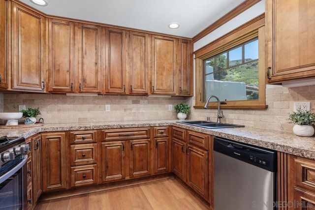12437 Meandro Rd, San Diego, CA 92128