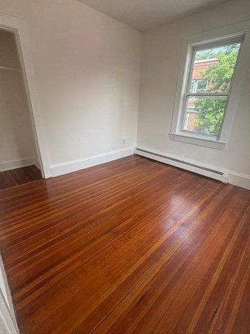 27 Salem Street 2L, Salem, MA 01970