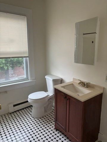 27 Salem Street 2L, Salem, MA 01970