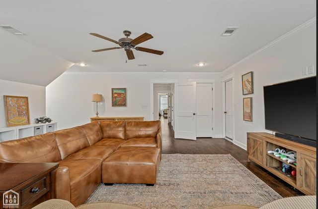 2206 Chesapeake Cove, Jonesboro, AR 72404