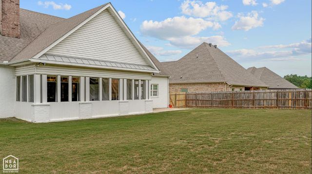 2206 Chesapeake Cove, Jonesboro, AR 72404