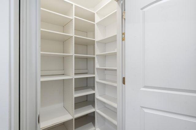 1201 SUTTON DR, Columbia, MO 65203