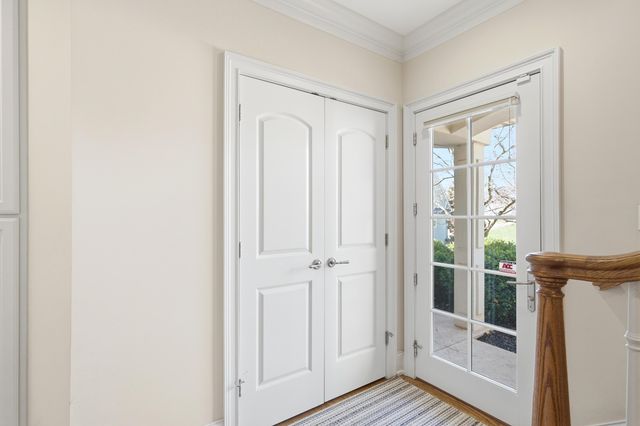 1201 SUTTON DR, Columbia, MO 65203