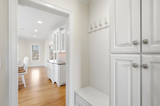 1201 SUTTON DR, Columbia, MO 65203