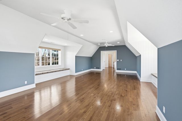 1201 SUTTON DR, Columbia, MO 65203