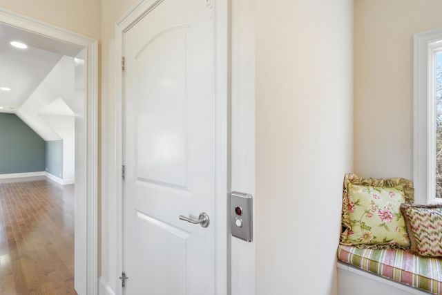 1201 SUTTON DR, Columbia, MO 65203