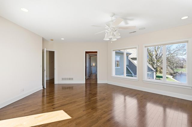 1201 SUTTON DR, Columbia, MO 65203