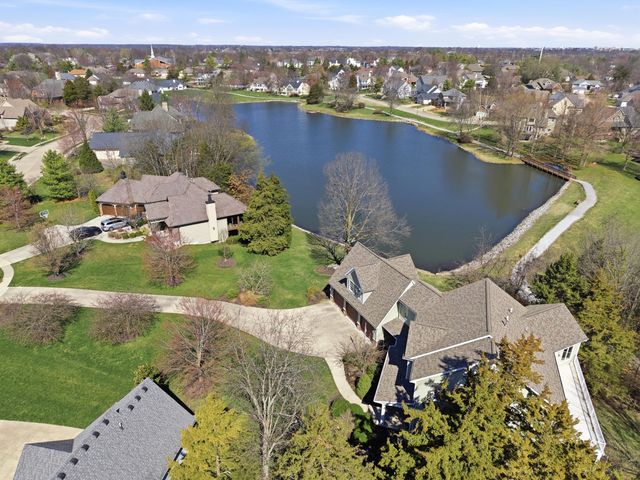 1201 SUTTON DR, Columbia, MO 65203