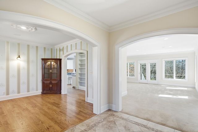 1201 SUTTON DR, Columbia, MO 65203