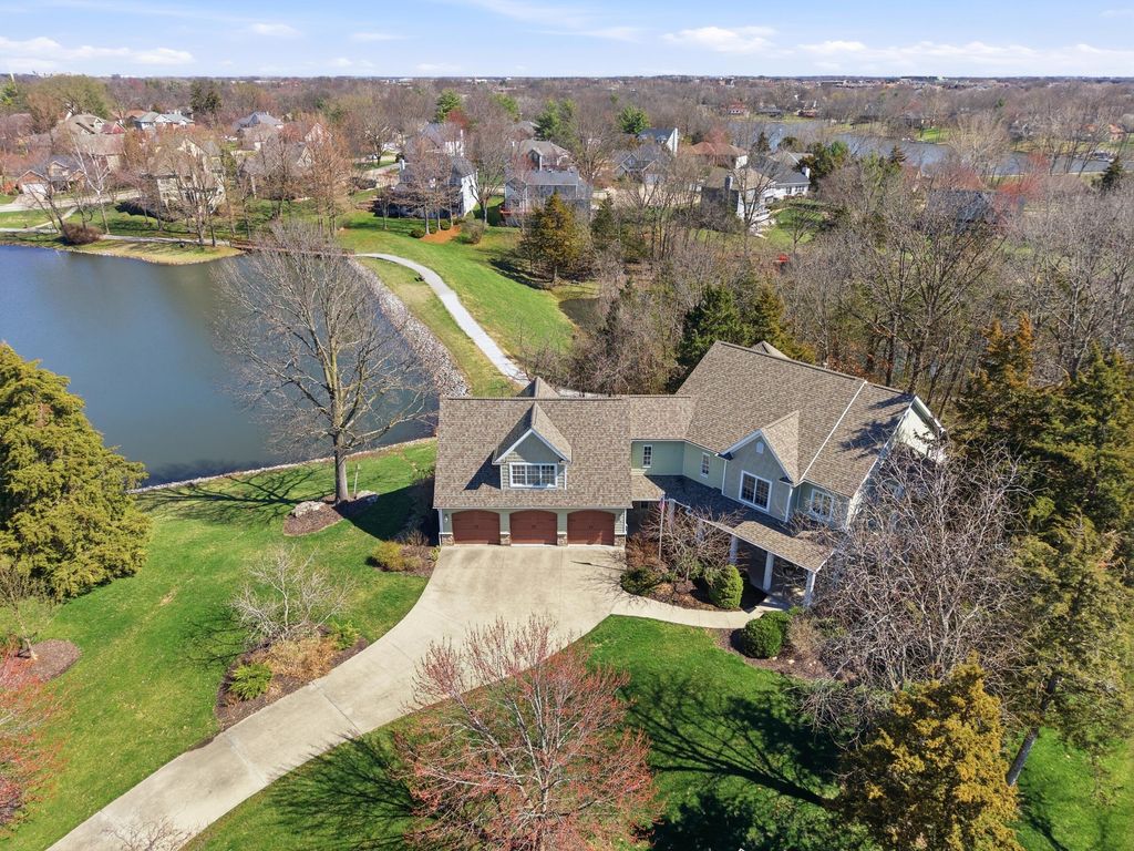 1201 SUTTON DR, Columbia, MO 65203