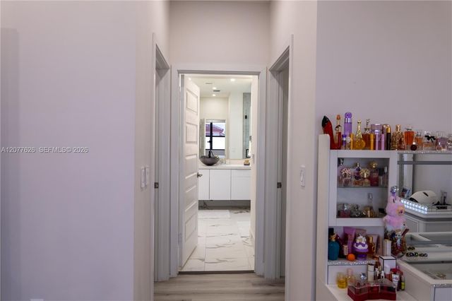 8824 NW 161st Terrace, Miami Lakes, FL 33018