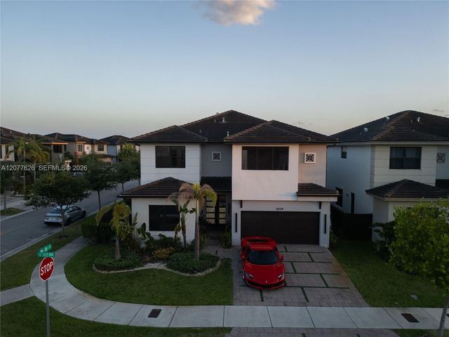 8824 NW 161st Terrace, Miami Lakes, FL 33018