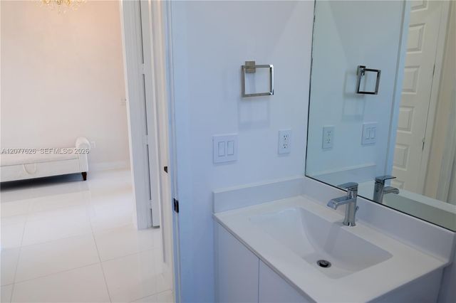 8824 NW 161st Terrace, Miami Lakes, FL 33018